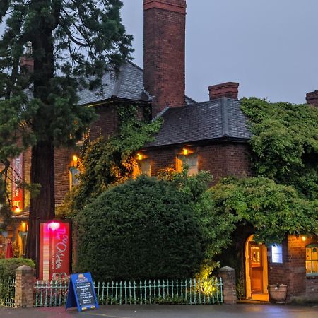 Old Orleton Inn Wellington  Exterior photo