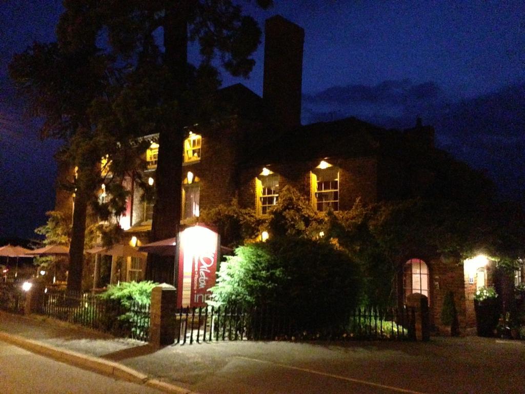 Old Orleton Inn Wellington  Exterior photo