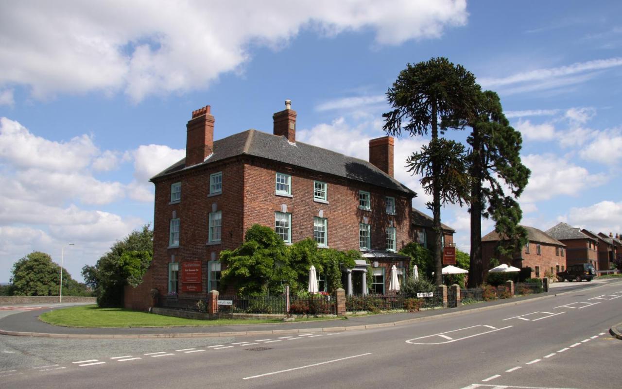Old Orleton Inn Wellington  Exterior photo